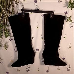 Black suede knee boots